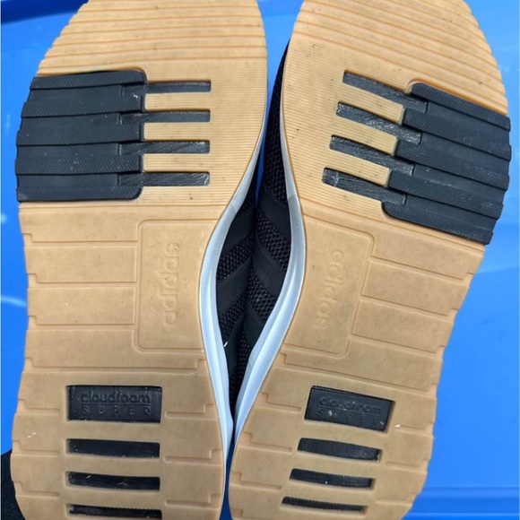 Adidas Racers - Picture 3 of 3